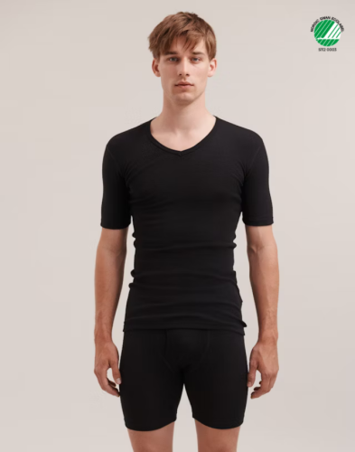 Screenshot 2024-11-10 at 17-39-10 Men's merino wool long boxer shorts with fly - Black - Dilling.png