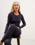 Koszulka damska z wełny merynosów (100%) - długie rękawy - delikatny ściągaczowy splot - fioletowo-bakłażanowa - prod. DILLING  