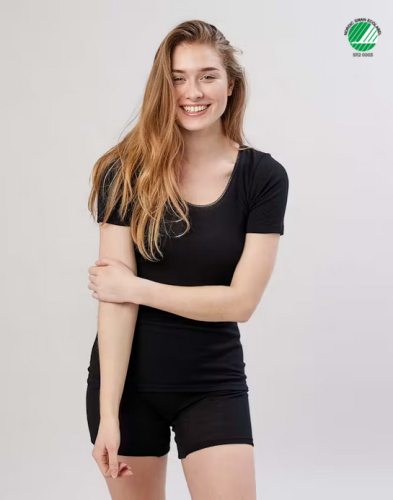 Screenshot 2024-02-08 at 11-54-23 Women's merino T-shirt- black - Black.png