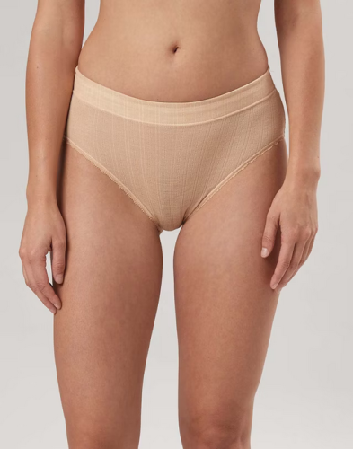 Screenshot 2024-05-31 at 13-36-47 Women's merino wool_silk high-waisted pointelle briefs - Blush.png