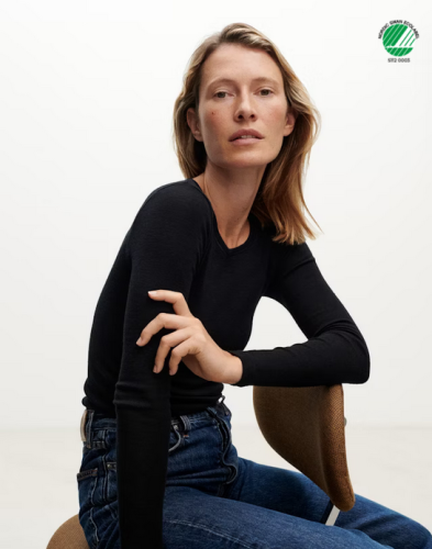 Screenshot 2024-09-27 at 14-54-17 Women's merino wool long sleeve top - Black - Dilling.png